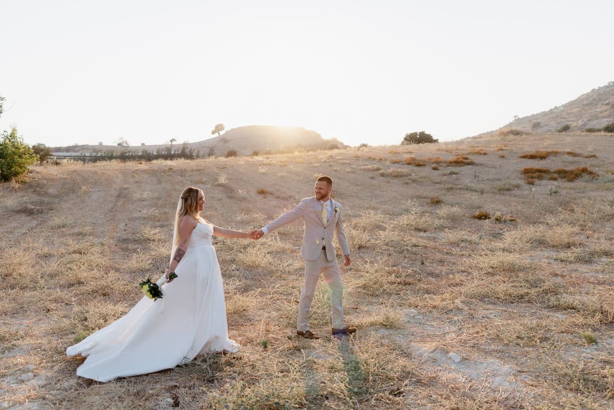 Hannah & Danial, golden hour in the hills around Nikokleia